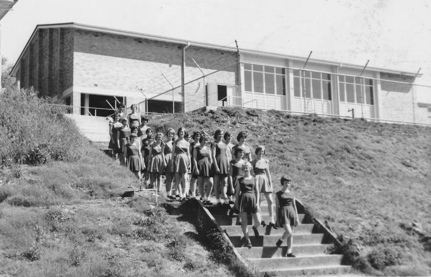 1962the-new-gymnasium-and-pool-from-the-'running-track'