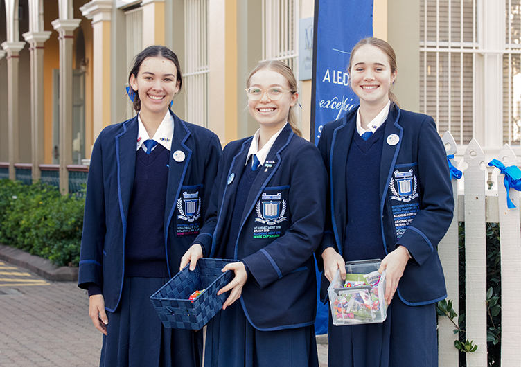 BGGS welcomes back all girls to School - Brisbane Girls Grammar School